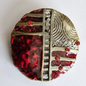 Pendant red enamel and rhinestones antiqued gold tone metal round circle